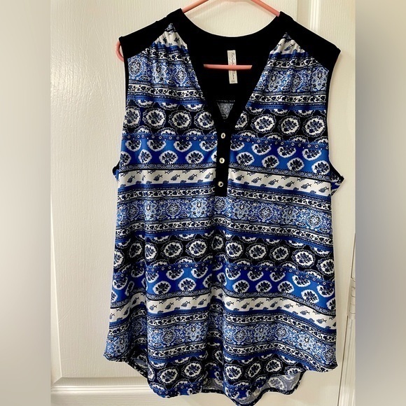 PerSeption Women Sleeveless Top - Picture 1 of 6